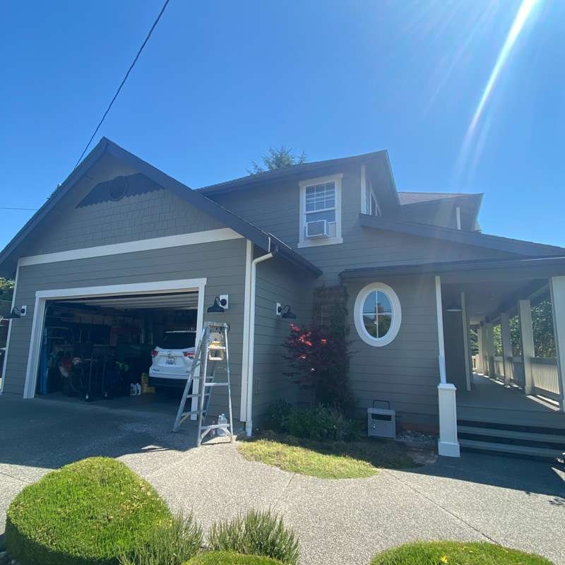 snohomish county and king county quality residential painting services. Premium painting contractor. Beautiful results. landas painting llc