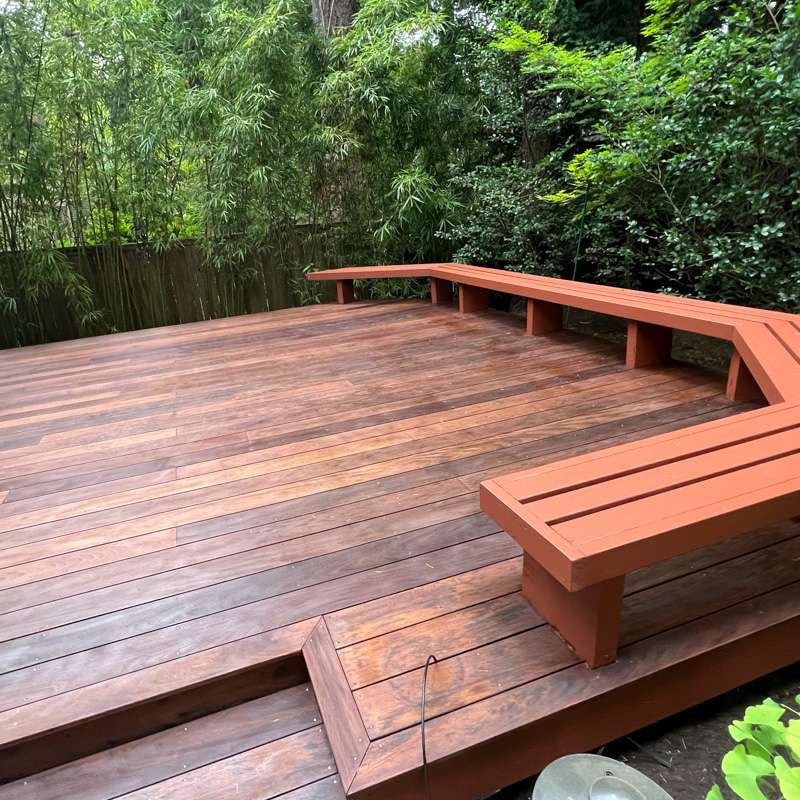 snohomish county and king county quality residential painting services. decks and exterior painting